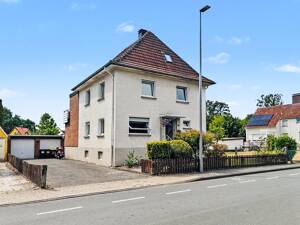 Schönes 8-Zimmer-Zweifamilienhaus in toller Lage von Bielefeld-Quelle