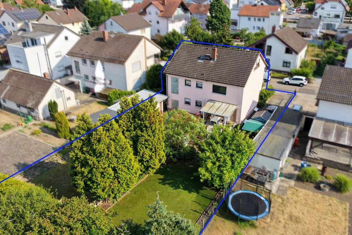 Mehrgenerationenhaus mit großem Garten - gemeinsam wohnen, unabhängig leben – Bürstadt – Vorschaubild 5