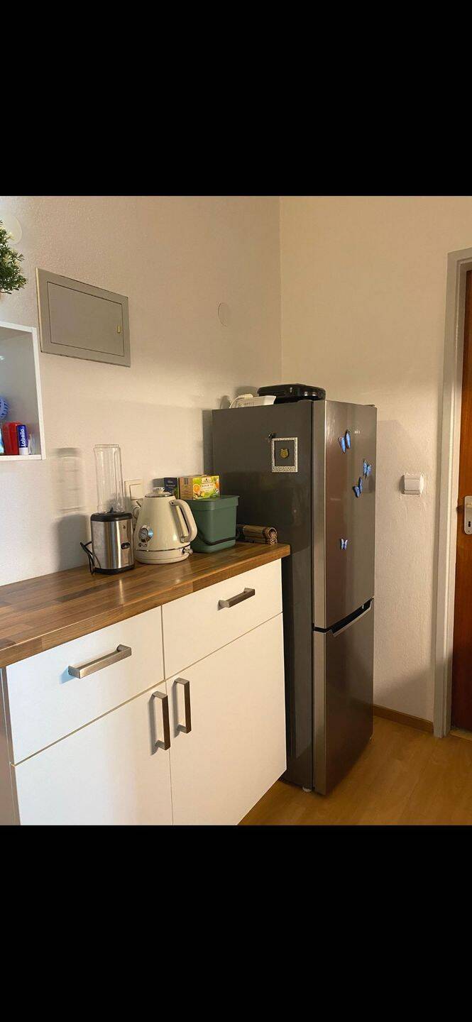 RESERVIERT! BITTE KEINE WEITEREN ANFRAGEN! Nachmieter für 2 Zimmer(35qm) gesucht! – Regensburg – Vorschaubild 6