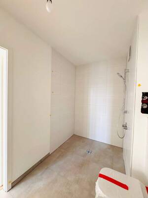 Moderne 2-Zimmer mit Balkon & Wallbox – Prenzlauer Berg Idylle – 10439 Berlin – Vorschaubild 9