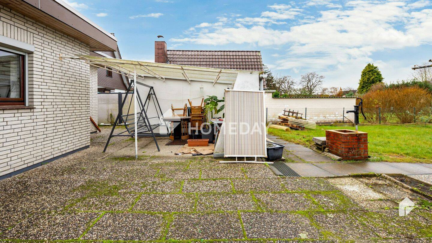 Teilsaniertes Einfamilienhaus mit großem Grundstück, Terrasse, Nebengebäude und Garage | Surheide – Bremerhaven – Vorschaubild 3