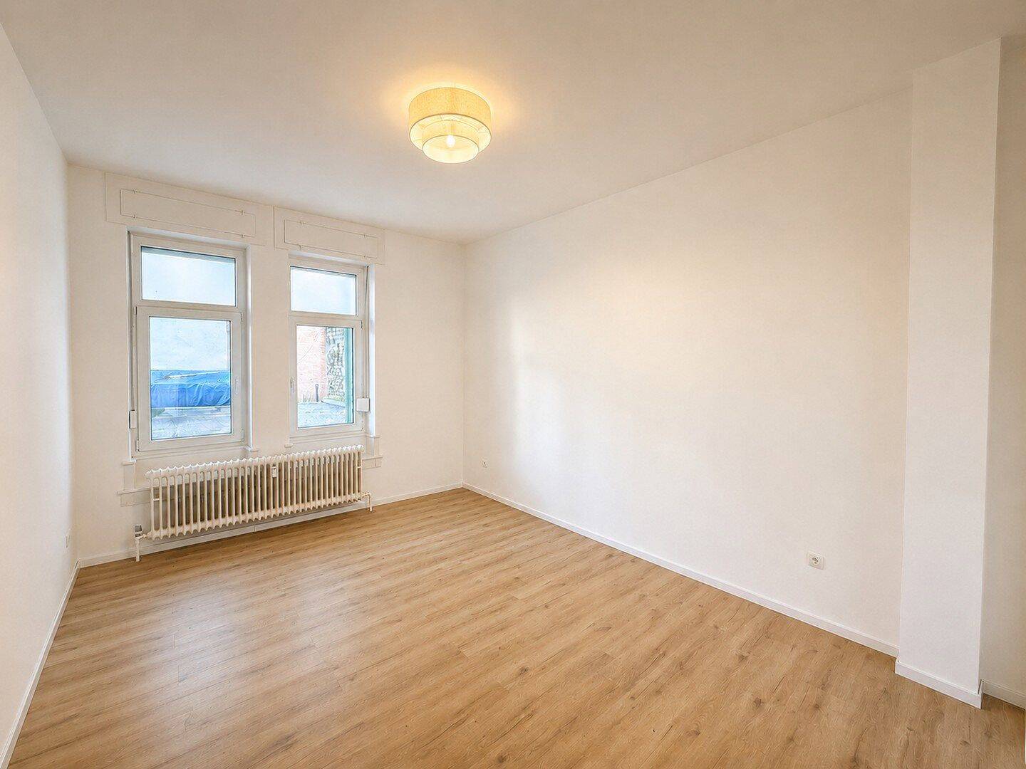 Modernisierte 3-Zimmer-Wohnung mit Balkon, Einbauküche & Tageslichtbad – Ludwigshafen am Rhein – Vorschaubild 5