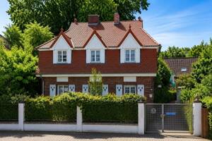 Krefeld-Fischeln: kernsaniertes Altbau-Juwel mit traumhaftem Sonnengrundstück und Wintergarten! – 47807 Krefeld – Vorschaubild 2