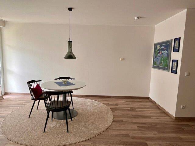 Attraktive, weitgehend möblierte Wohnung in beliebter Lage von Leipzig-Leutzsch – Leipzig – Vorschaubild 2