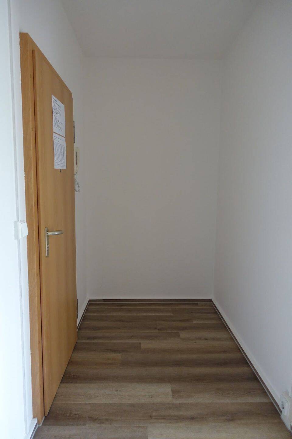 1,5 Zimmer Wohnung mit XXL Balkon - Aufzug - Dusche – Chemnitz – Vorschaubild 8