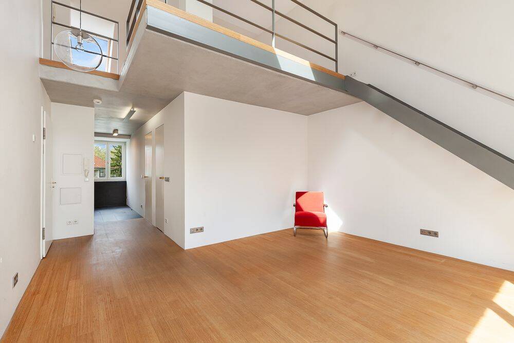 Charaktervolle und lichtdurchflutetet Dachgeschoss-Maisonette mit Blick auf den Weißensee – Berlin – Vorschaubild 5