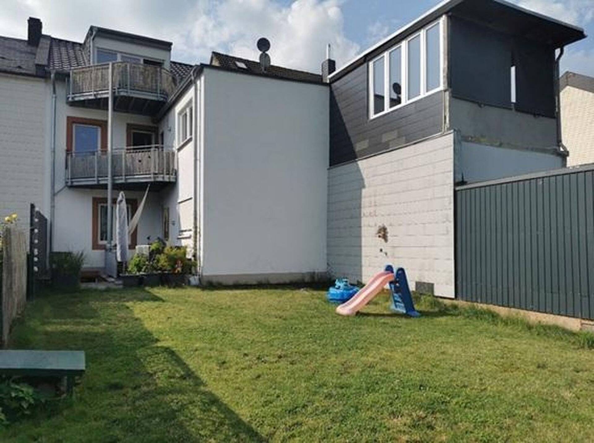 Mehrfamilienhaus in 54329 Konz mit 262 m² kaufen