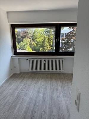 2er WG mit je 1 Zi oder als 2 Zimmer-Whg nutzbar. Ruhig, zentral, Rheinnähe mit klasse Verkehrsanbindung. – 53175 Bonn – Vorschaubild 5