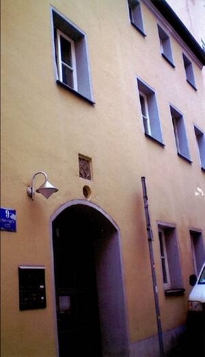 2-Zimmer-Wohnung in der Regensburg Altstadt nähe Arnulfsplatz