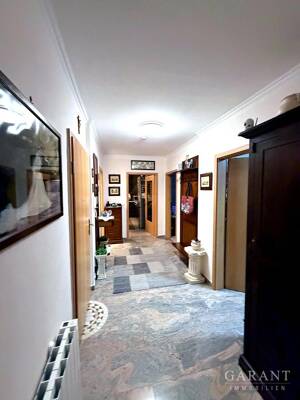 Großzügige 4 Zimmer Wohnung mit Balkon und Garage – 68199 Mannheim – Vorschaubild 4