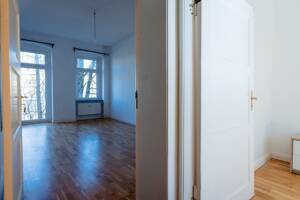 Renovierte Altbauwohnung mit freiem Blick nahe dem Tempelhofer Feld. – 12051 Berlin – Vorschaubild 7