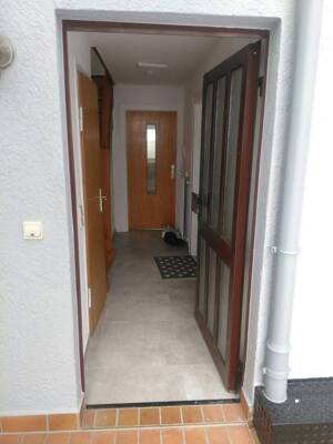 (105-02) möbeliertes 1 Zimmer in 2 er WG (Küche-Dusche-WC) in ruhiger Lage – 74821 Mosbach – Vorschaubild 4