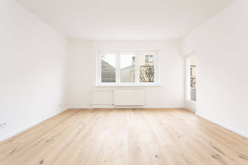 Komplett renovierte 3-Zimmer-Wohnung in Ku'damm Toplage - bezugsfrei, provisionsfrei & ruhig gelegen – Berlin – Vorschaubild 3