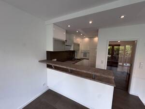 Lichtdurchflutete 2,5-Zimmer-Maisonette, Terrasse und Garten - frisch renoviert & sofort beziehbar – 21147 Hamburg – Vorschaubild 2