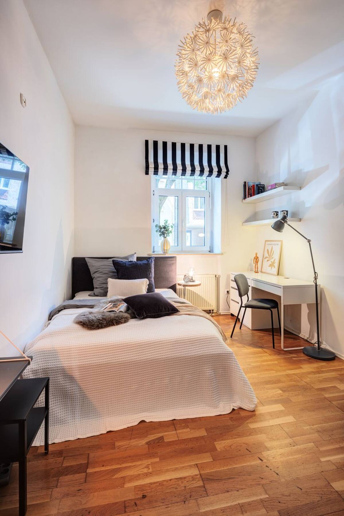 Neuhausen: Tolle 1,5-Zimmer Wohnung - viel Platz auf wenig Raum - frei – 80637 München – Bild 1 von 9