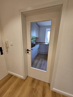 Frisch saniert! 2,5-Zi.-Wohnung mit Südloggia & TG provisionsfrei, Sasel – 22395 Hamburg – Vorschaubild 6