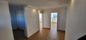 Lichtdurchflutete 3,5 Zimmerwohnung in Stuttgart/Fasanenhof – 70565 Stuttgart – Vorschaubild 2