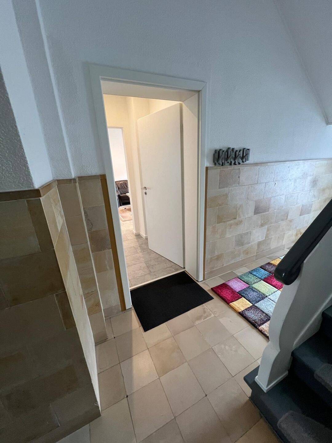 Kernsaniertes 3 Familienhaus mit Terrasse und Garten – Mönchengladbach – Vorschaubild 4