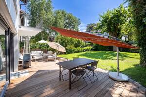 Herzogpark: Lichtdurchflutetes Familiendomizil mit schönem Garten, Balkon & luxuriöser Masteretage. – 81925 München – Vorschaubild 9