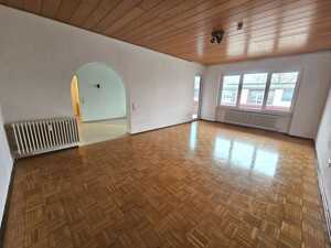 2021 sanierte/renovierte EG-Wohnung zu verkaufen!