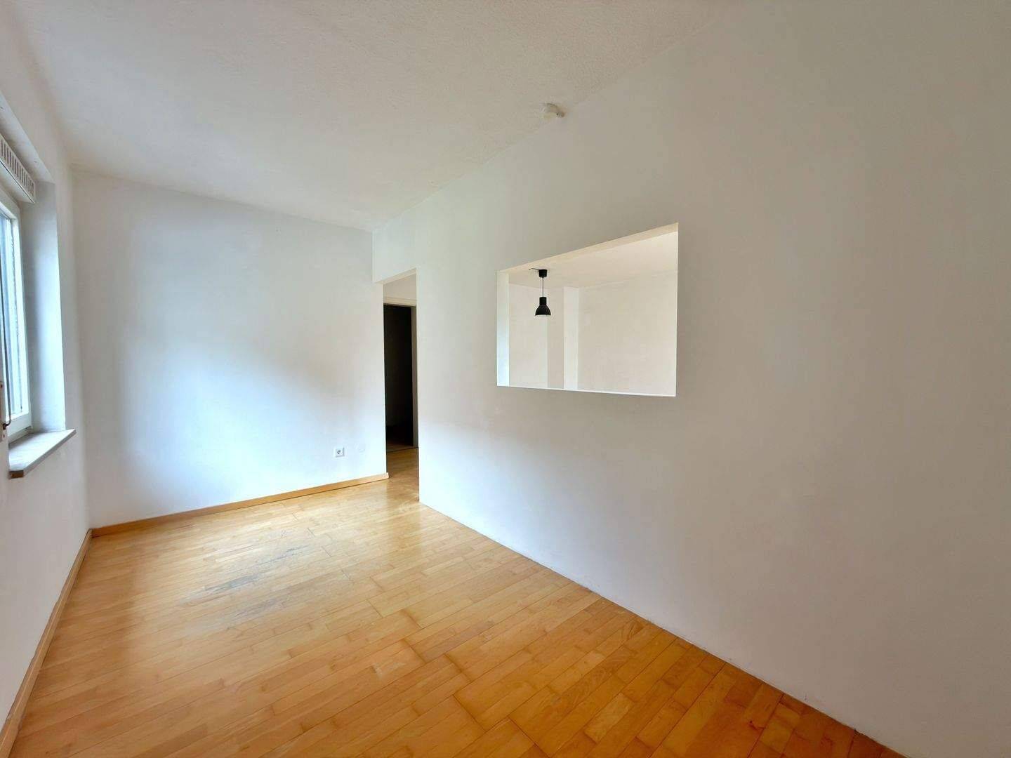N-Mögeldorf - 3-Zi-Maisonettewohnung mit Duplex-Parker und Einbauküche ~ hoher Rücklagenanteil – Nürnberg – Vorschaubild 6