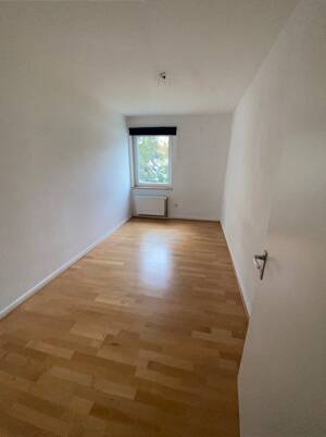 Darmstadt 4-Zimmer-Mietwohnung – 64283 Darmstadt – Vorschaubild 2