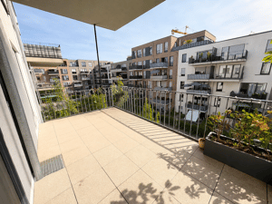 Modernes Wohnen mit großzügigem Balkon und Tiefgaragenstellplatz. Barrierefrei – 40235 Düsseldorf – Vorschaubild 2