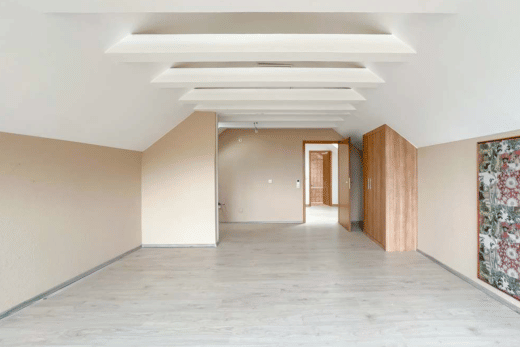 Helles Dachgeschossapartment mit Balkon und Weitblick – Wuppertal – Vorschaubild 3