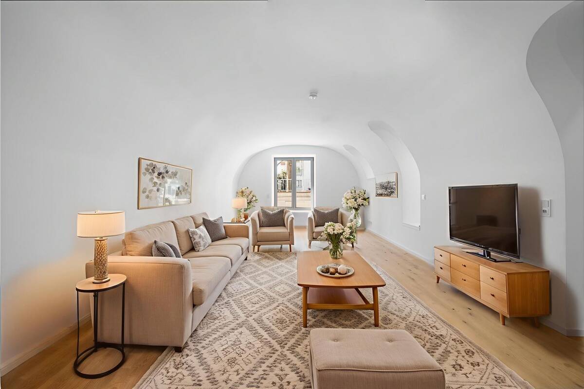 LUXUS NEUBAU ERSTBEZUG! – 64285 Darmstadt – Bild 1 von 9