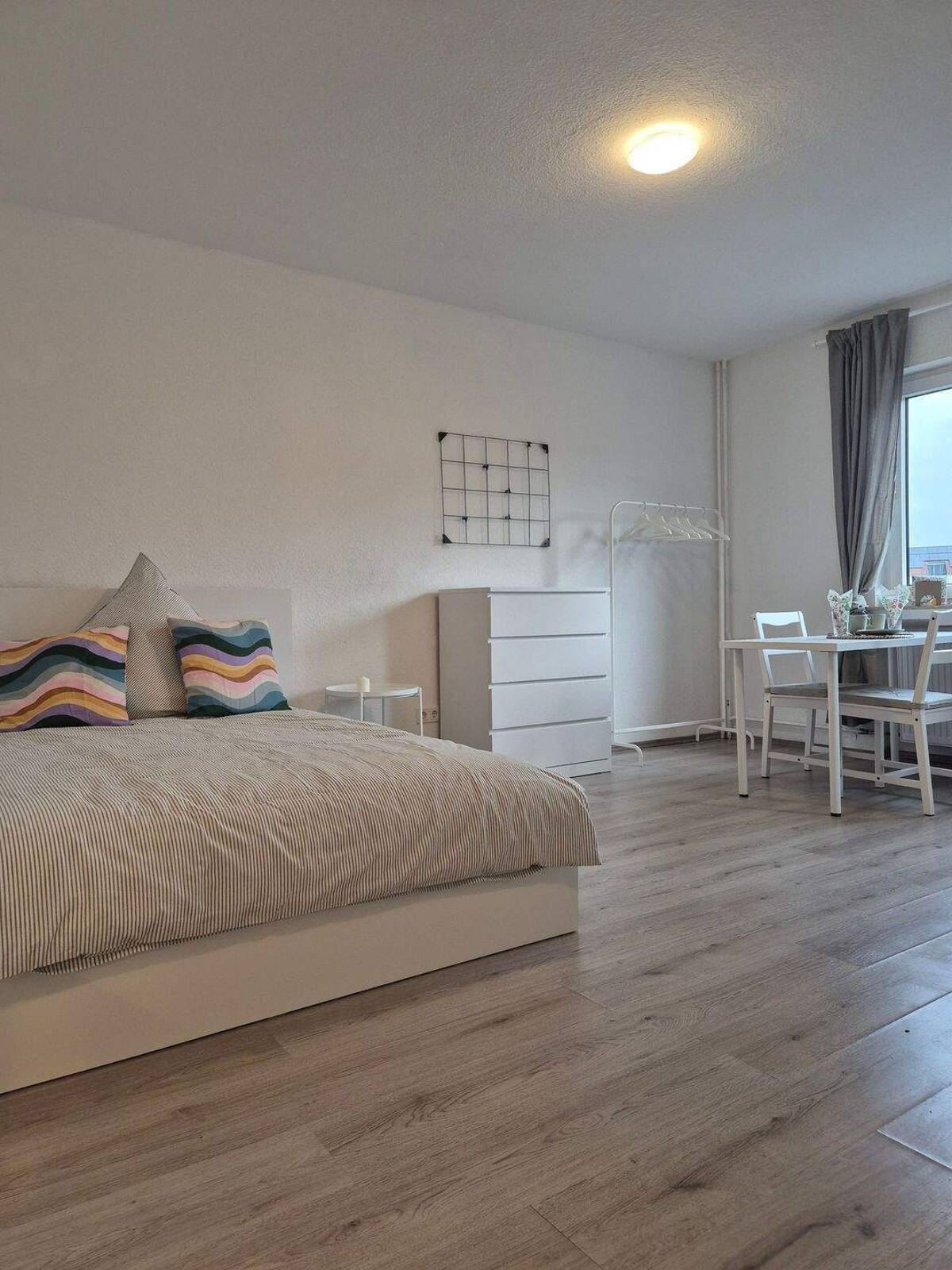 Modern möbliertes 1-Zimmer-Apartment – Einziehen & Wohlfühlen! – 47057 Duisburg – Bild 1 von 7