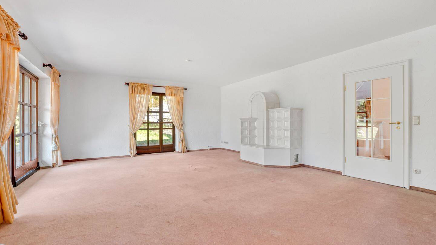 Sofort Bezugsfertig! Modernisiertes EFH mit traumhaftem Grundstück in familiärer Lage – Heinersreuth – Vorschaubild 5