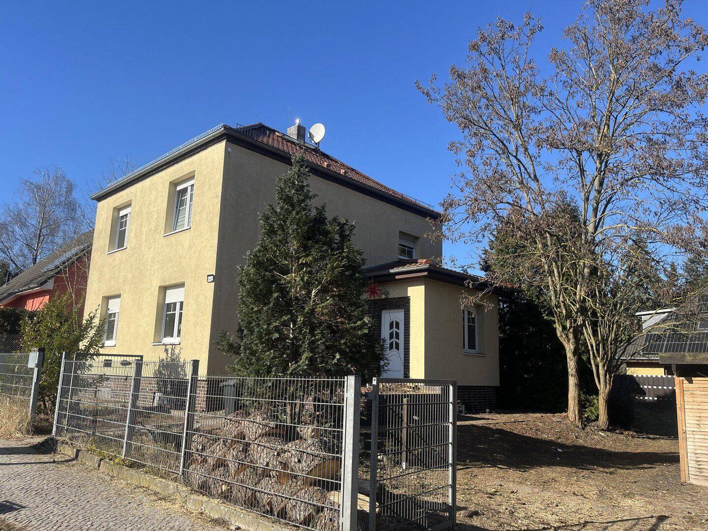 Einfamilienhaus mit großem Garten – Berlin – Vorschaubild 2