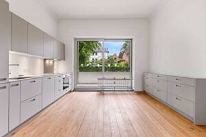 Innen charmanter Altbau, außen modern: Schöne Wohnung mit direktem Zugang zum Alsterwanderweg – 22391 Hamburg – Vorschaubild 5