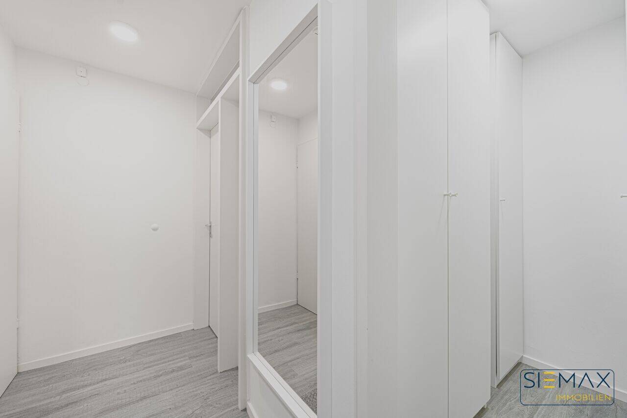 +++Charmantes Raumwunder+++ Frisch modernisierte 2-Zimmer-Wohnung am OEZ – München – Vorschaubild 3