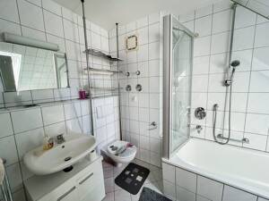 SCHICKE 3-ZI-MAISONETTE-WOHNUNG MIT TIEFGARAGE UND LIFT - für Kapitalanleger in moderner Wohnanlage – 90763 Fürth – Vorschaubild 5