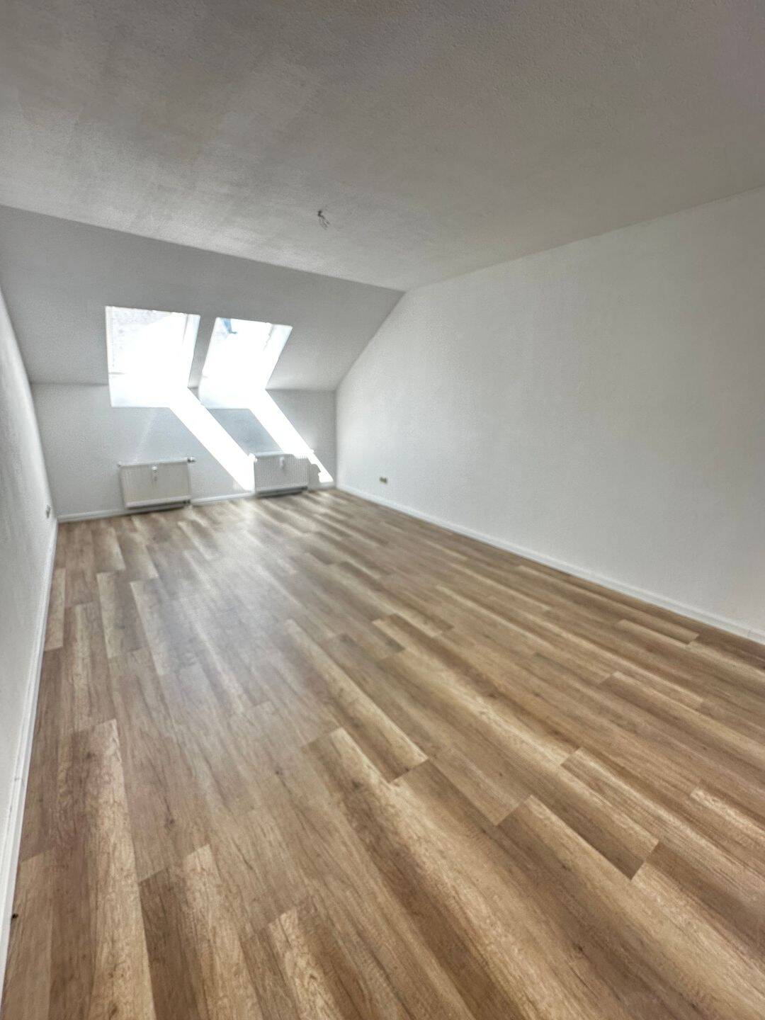 helle 2 Raum Wohnung zum Wohlfühlen – Chemnitz – Vorschaubild 7