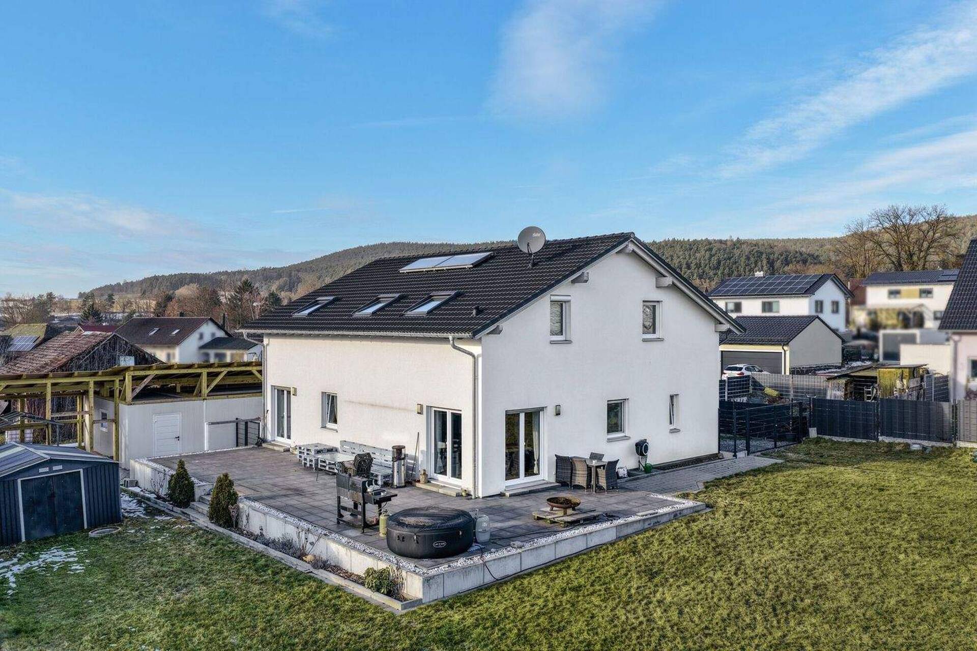 Mehrfamilienhaus in 92431 Neunburg vorm Wald mit 224,43 m² kaufen