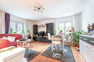 Gut vermietete 2-Zimmerwohnung in modernisiertem Haus in Fuhlsbüttel zu erwerben! – 22335 Hamburg – Vorschaubild 1