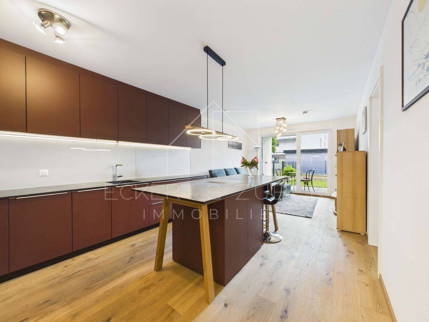 Große 2-Zimmer-Gartenwohnung | Bezugsfrei | Barrierearm | TG-Stellplatz – Fürth – Vorschaubild 3