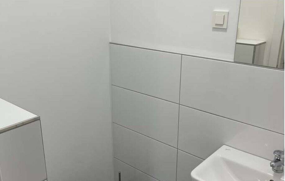 Gepflegte 2 ZKB Wohnung mit Einbauküche – Mannheim – Vorschaubild 5