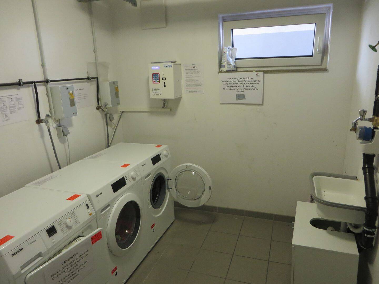 Möbliertes Studentenapartment mit Einbauküche – Nürnberg – Vorschaubild 6