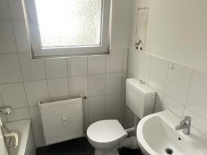 2-Zimmer-Wohnung alles fertig in Duisburg Untermeiderich – 47137 Duisburg – Vorschaubild 3
