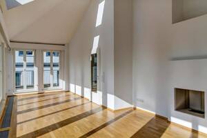 Lichtdurchflutete Penthouse-Wohnung mit Dachterrasse unweit der Münchener City – 81377 München – Vorschaubild 2