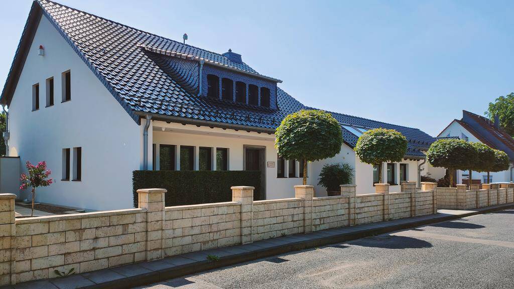 Moderner Wohntraum direkt am Naturschutzgebiet – Solingen – Vorschaubild 2
