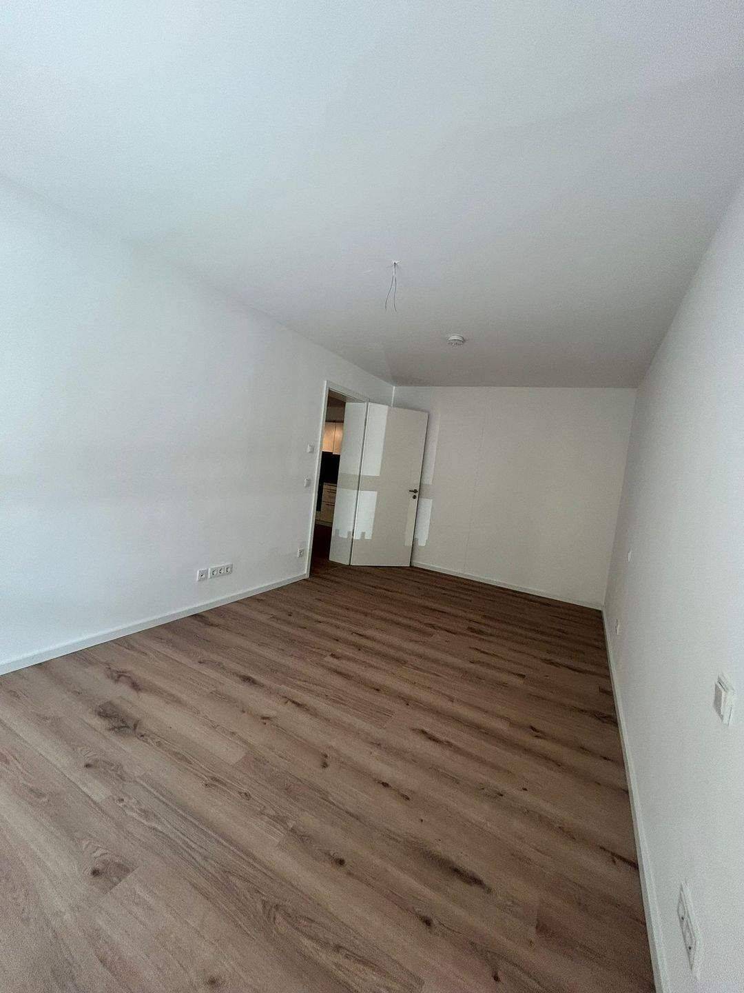 Exklusiver Neubau: 3 Zimmer-Wohnung Balkon überdacht | EBK | Abstellraum | TG – Nürnberg – Vorschaubild 4