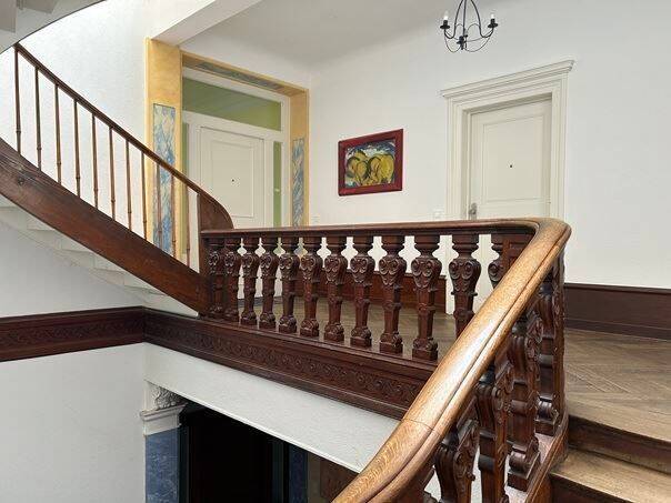 Stilvolle 5-Zimmer-Wohnung in historischer Villa mit Denkmalschutz auf großem Erbpachtgrundstück – Schopfheim – Vorschaubild 6