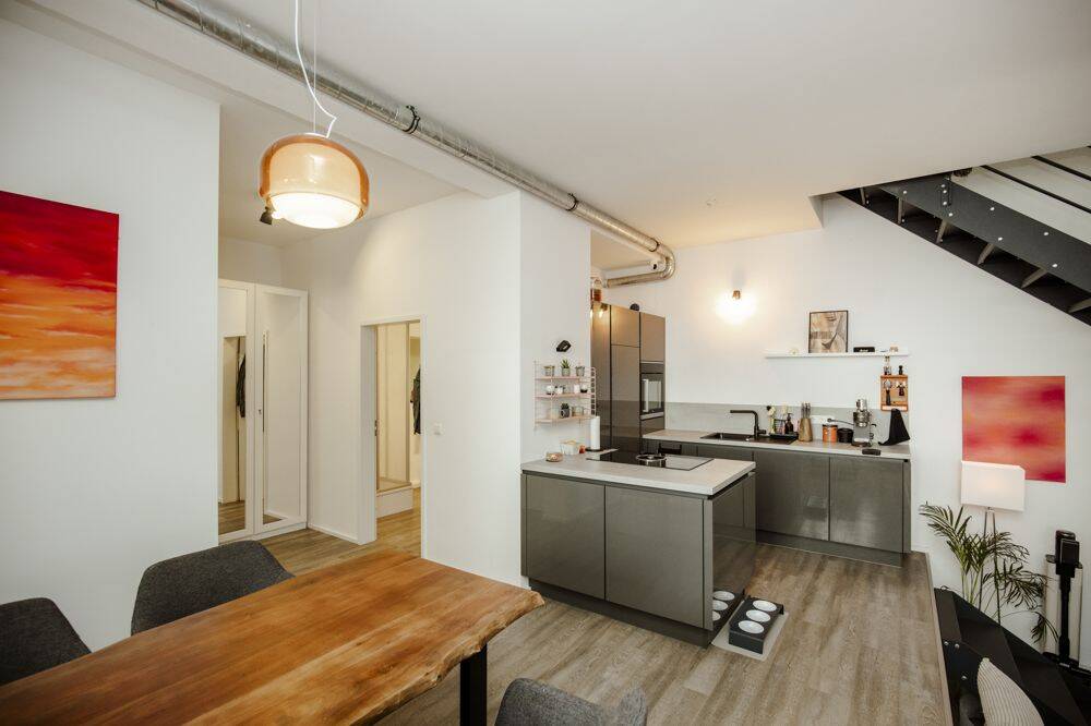 Loftartige Maisonettewohnung mit Terrasse Nähe Siegfriedplatz – Bielefeld – Vorschaubild 4