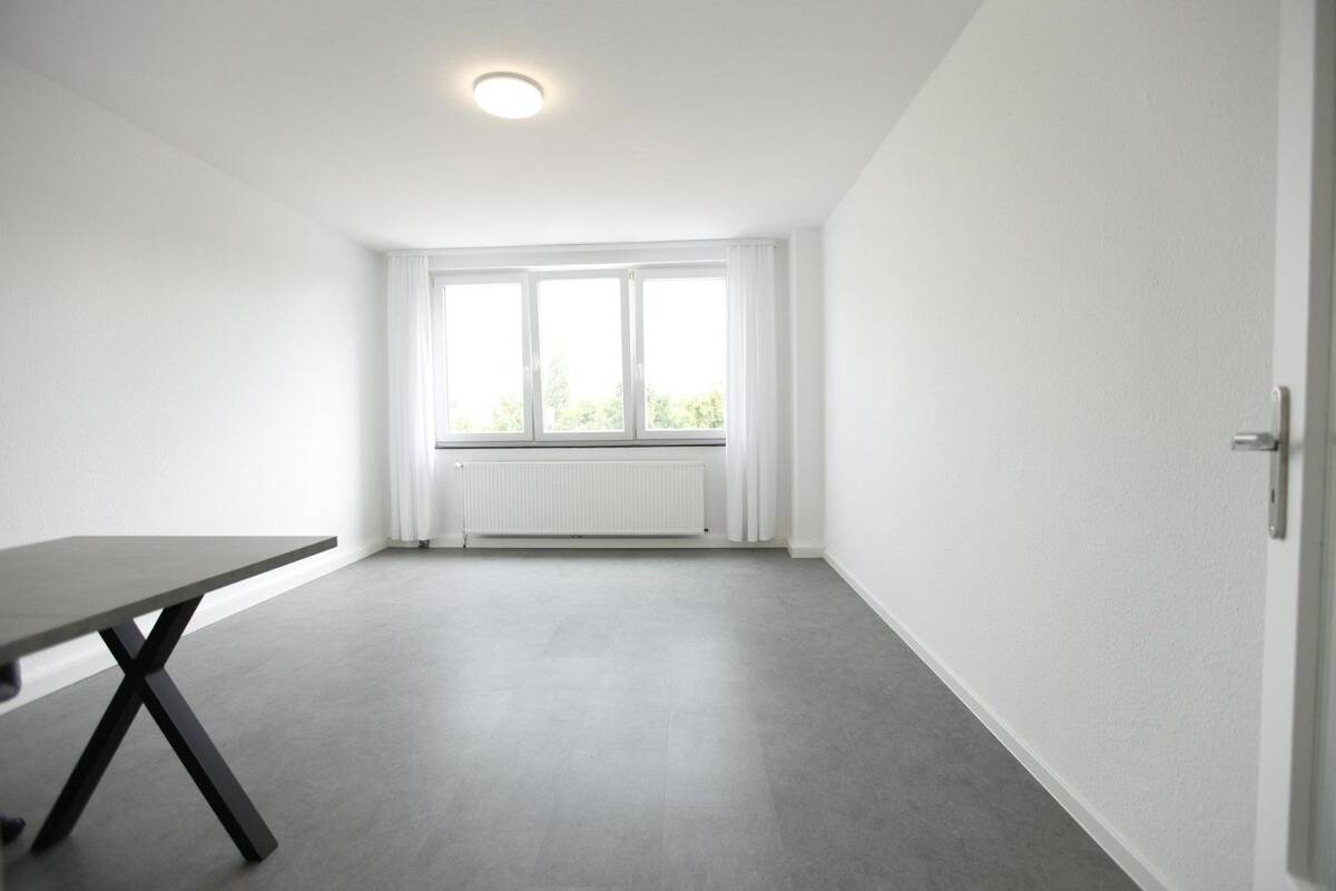 Schöne 2,5 Zimmer Wohnung (Nähe Hochschule Hannover) + Garage optional – 30449 Hannover – Bild 1 von 9