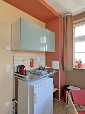 (EF0853_M) Erfurt: Krämpfervorstadt, neu möbliertes Mini-Apartment, Schreibtisch und WLAN inklusive – 99085 Erfurt – Vorschaubild 3