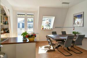 Charmante Dachgeschoss-Maisonette-Wohnung in Rüttenscheid – 45131 Essen – Vorschaubild 2